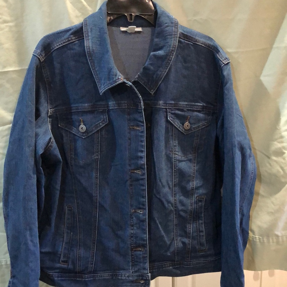 NWT. Style & Co Jean Jacket. Classic look. XXL